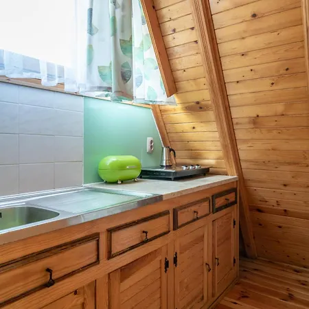 Letniskowe W Lesie Nad Jeziorem - Kaszuby, Osrodek Wczasowy Klif *