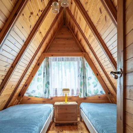 Letniskowe W Lesie Nad Jeziorem - Kaszuby, Osrodek Wczasowy Klif فدزيدزي كيشيفسكي