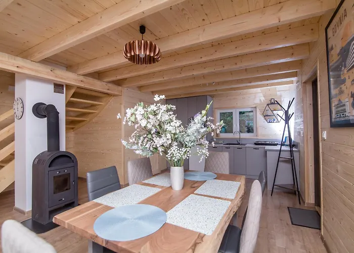 Letniskowe W Lesie Nad Jeziorem - Kaszuby, Osrodek Wczasowy Klif * Wdzydze Kiszewskie